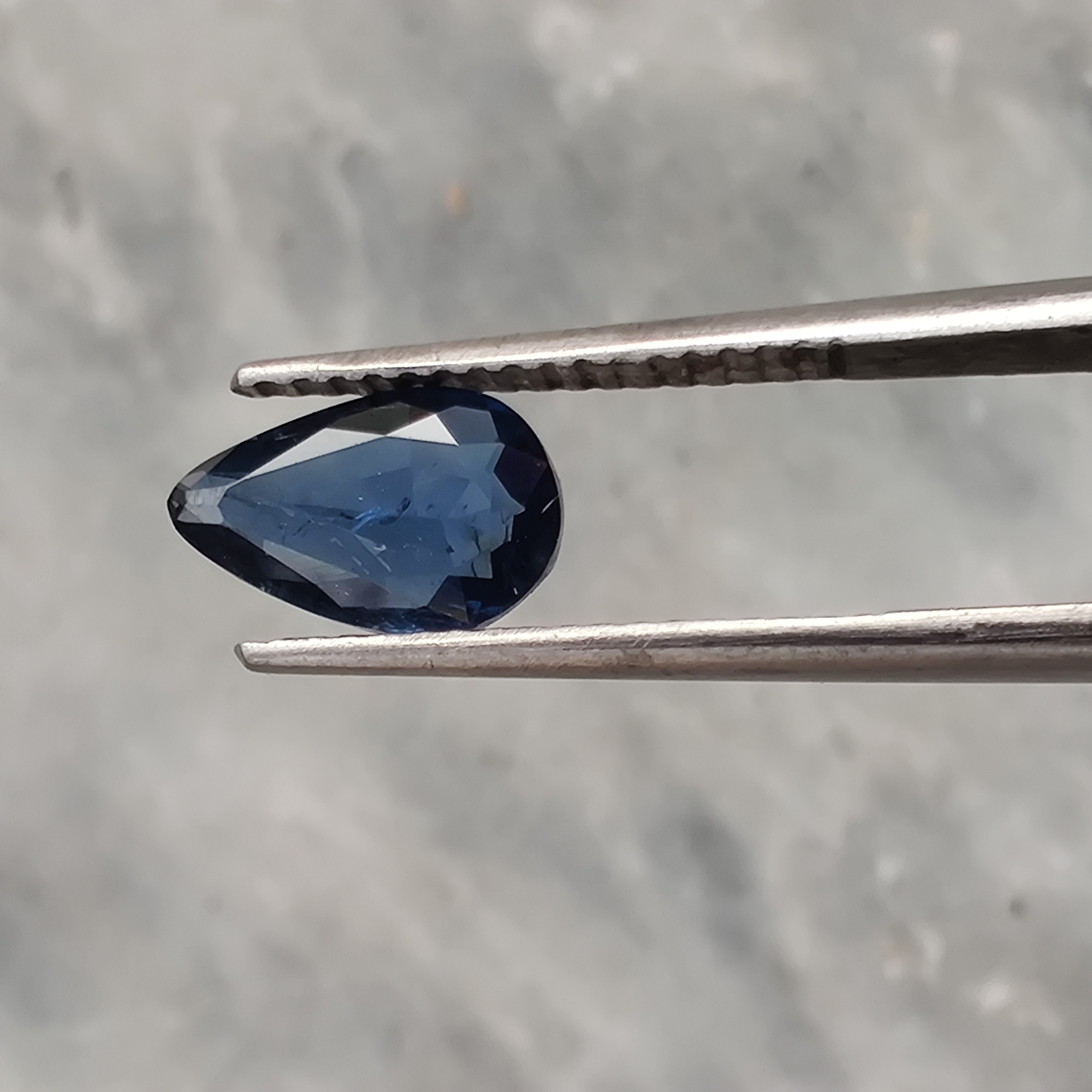 Natural Kashmir Blue Sapphire view 3