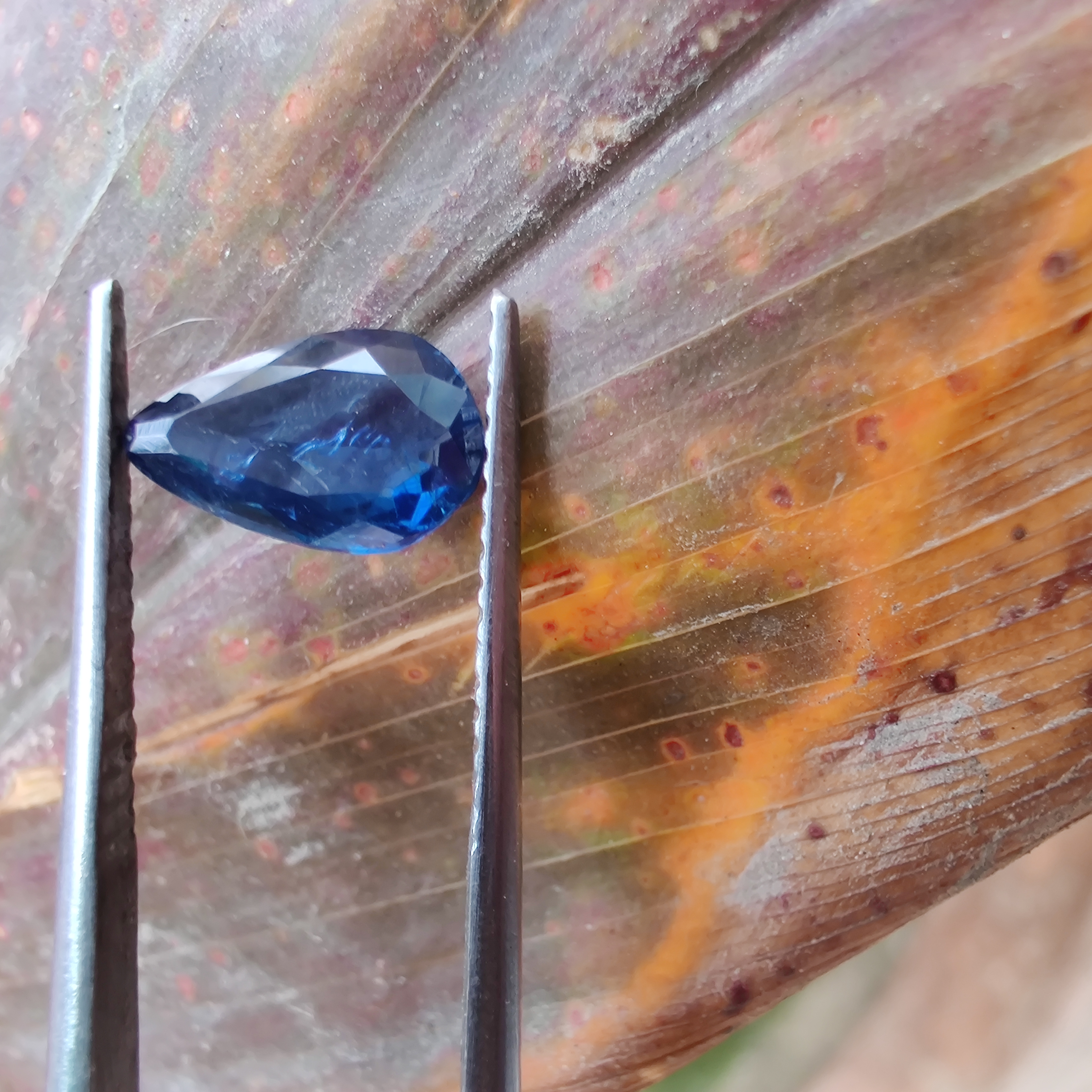 Natural Kashmir Blue Sapphire view 1