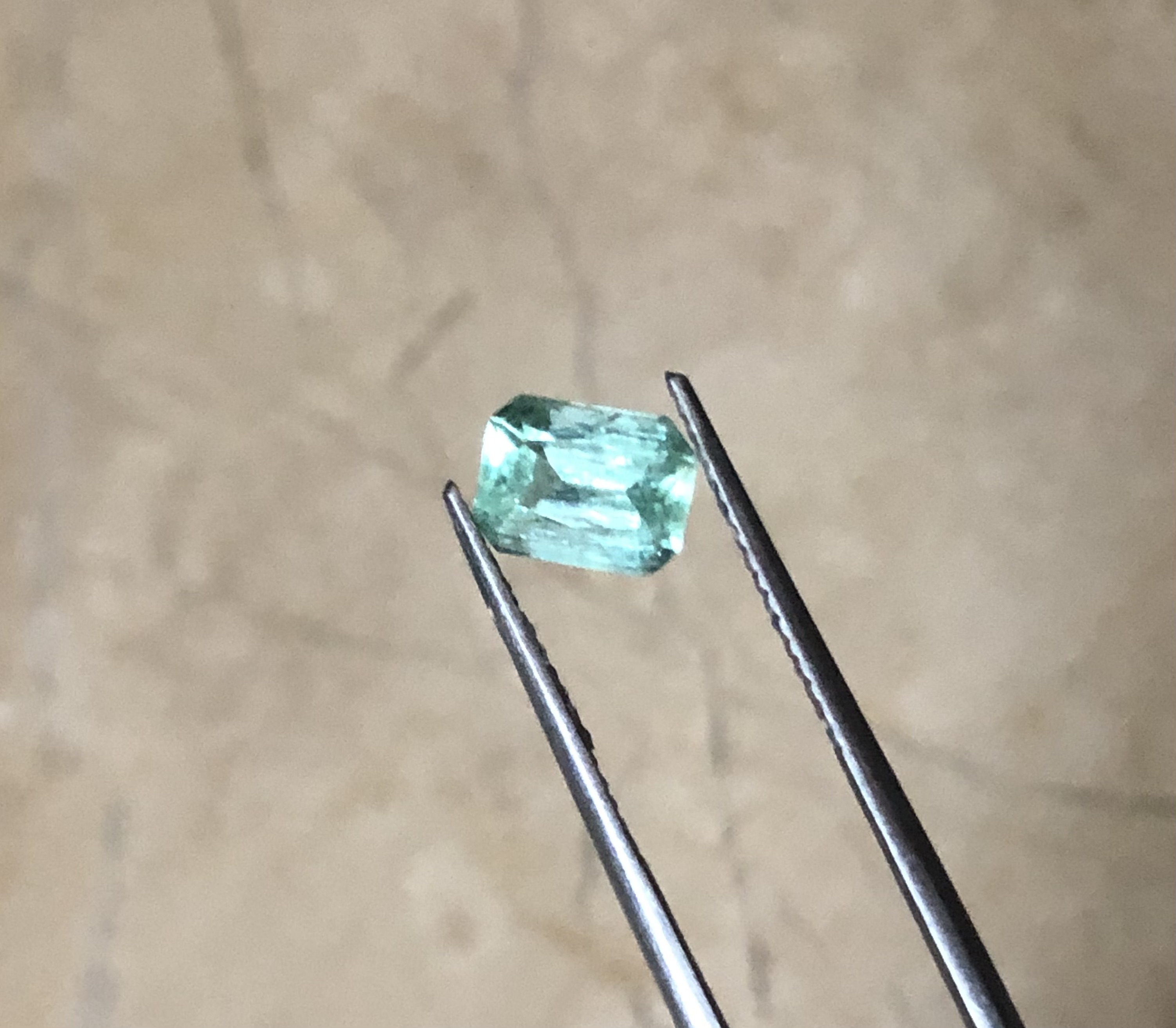Natural Panjsher Emerald 1.35 ct light green color view 1